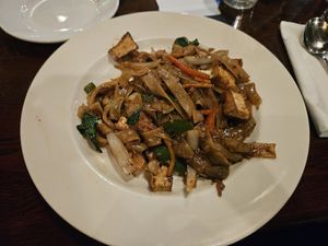 Drunken noodles with tofu at At Siam in Orlando