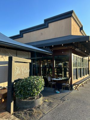 Entrance   at The Cottage in Bothell
