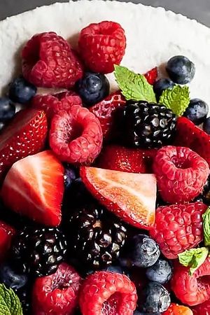 Juicy fruits and vegetables   at Hanna Bakery in Yen Thanh