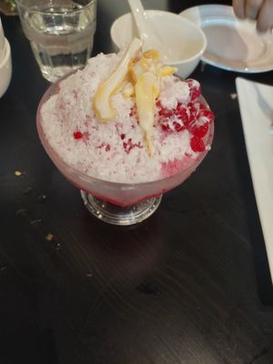 Red Ruby Dessert at Nagara Thai Gold in Central Singapore