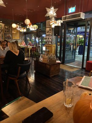 Interior  at Lounges - Cassio Lounge in Watford