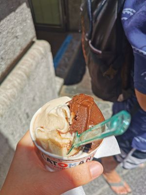 Hazelnut and chocolate at Gelatomania in Taormina