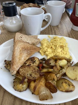   at No Reservations in Galloway