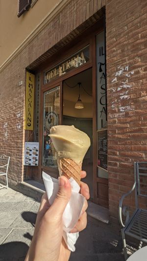  at Gelateria il Masgalano in Siena