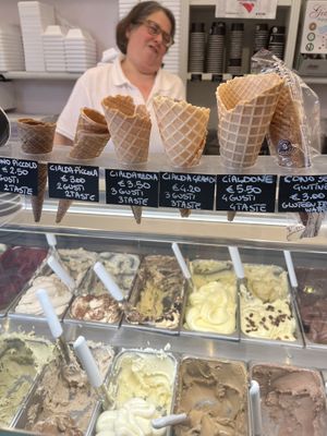 All cones are vegan!  at Gelateria il Masgalano in Siena