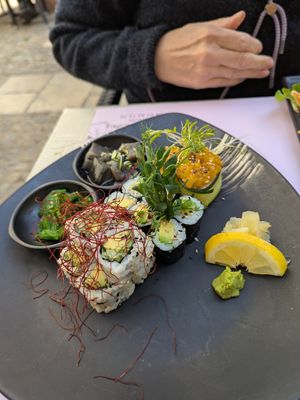 Vegan meal at Naka in Avignon