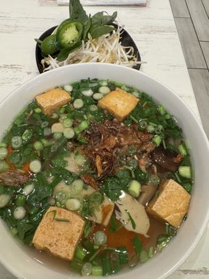 Vegan Udon 🍜   at Delicious Pho in Chicago