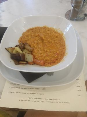 Red lentils with grilled vegetables at Papírkutya in Veszprem