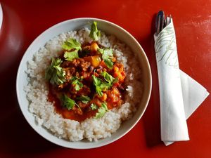 Vegan Curry at Jämsänkosken Vanha Mylly in Jaemsaenkoski