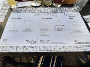 The circled menu at Bistro Belle in Oud Zuilen