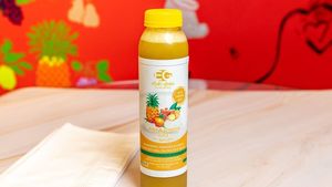 COLD-PRESSED PINE & GINGER at Earths Goddess Holistics and Juicebar in Fort Lauderdale