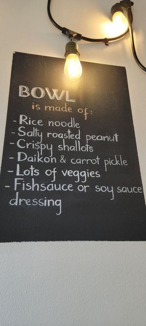  at Dragoneats - Haight in San Francisco