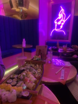 Sushi boat (40 rolls)  at Machimbombo in Lisbon