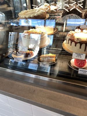 Yum Yum Yum! Oh and met the fam today sXe 🥰✖️✖️✖️  at Timeless Coffee - Webster in Oakland