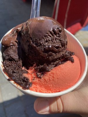 Chocolate and blood orange at Norberto Lekkernijen in Goes