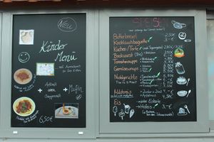 menu (Vegan items are labeled with the green "vegan symbol") at Bistro Bärenblick in Leinefelde-worbis