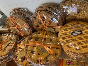 
Sbrisolone, tarts and san biagio cake. Our typical sweets at La Dispensa Contadina in Volta Mantovana