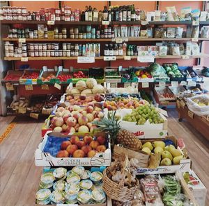 Seasonal fruit and vegetables at La Dispensa Contadina in Volta Mantovana