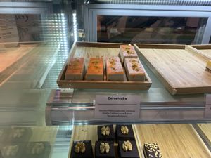 Carrot cake #Veganuary at Lola's Kitchen (at The Bridge) in Zurich