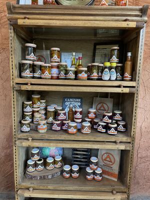 Variedade de conservas, opções veganas. at Arte em Conservas in Petropolis