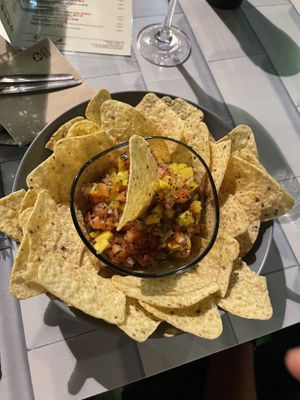 Tartar de mango  at O Mexilón in Ourense