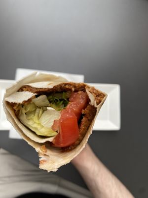 Ein paar mal angebissen   at Urfalim Cigköfte in Ulm