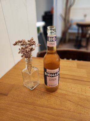 Limonade au Litchi Bio et Local at Erdapfel in Bochum