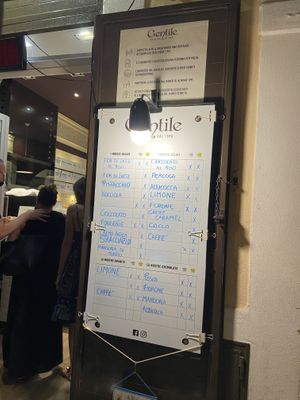 Menu with marked vegan options at Gelateria Gentile  in Bari