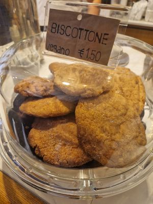  at Gelateria Gentile  in Bari