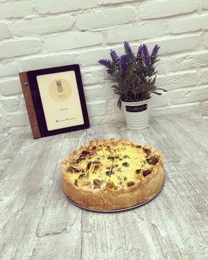 Healthy 🌱 Quiche  at KK's in Maastricht