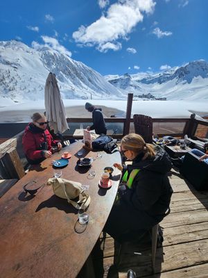  at Oxygène Café in Tignes