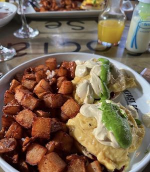 Jammin’ Bennie   at Breakfast Republic in West Hollywood