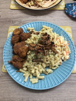 Jerk chicken, Mac and cheese, slaw  at Leah's Place  in Wolverhampton