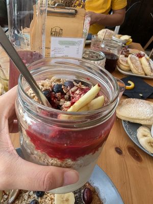 Veganes Joghurt Granola at Kabuff in Jena