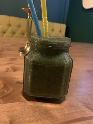 Kale kick 🥬  at Kashmir in Brasov