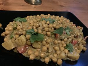 Chickpea curry at Kashmir in Brasov