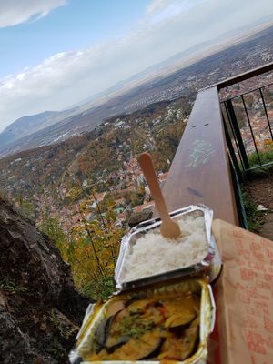 Took the food on the Tîmpa (Tâmpa) mountain. Take care not to leave garbage there. at Kashmir in Brasov