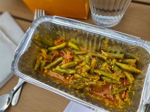 Green bean curry at Kashmir in Brasov