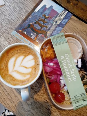 Salad and coffee with oat milk. at Espresso House - Obernstraße - Maybe closed in Bremen