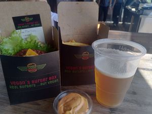 Tease Burger, chilli mayo and chips.... at Vegan's Burger Box in Hoejby