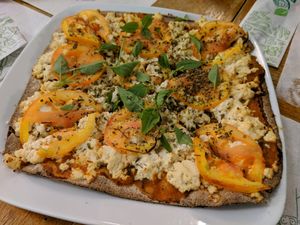 Pizza with tofu, tomatoes & basil at Bio Carioca in Rio De Janeiro