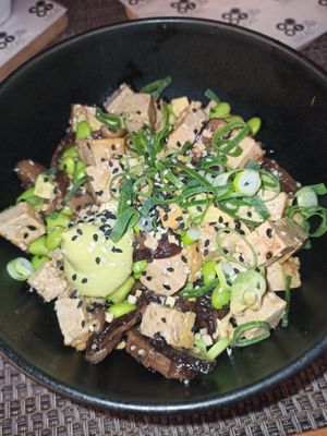Tofu bowl at Local - Av 24 in Lisbon
