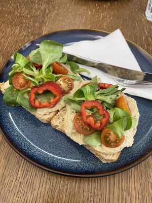 Hummus on Toast with Veggies   at Drunken Coffee in Cesky Krumlov