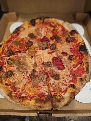 Vegan Salsiccia at Pizzeria Enzina in Waltham