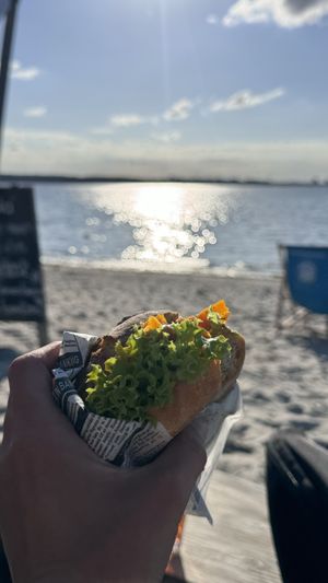 Veganes Lachsbrötchen   at Strandkiosk 31 in Laboe