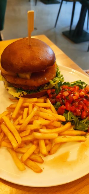 Pineapple burger at Boho in Lodz