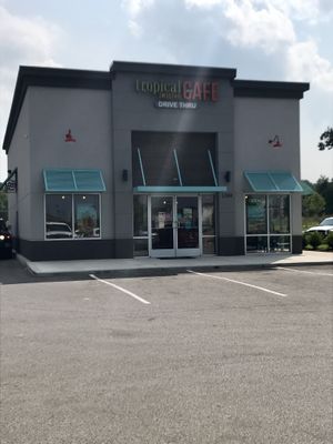 Exterior at Tropical Smoothie Cafe in Jackson