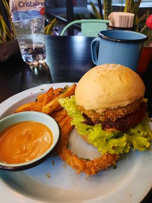 Burger! Tasty! at Ramona in Barranquilla