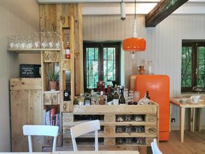 time for coffee at Koivu in Valchiusa