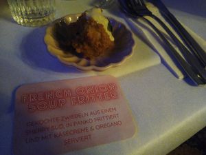 A deconstructed french onion soup (with no soup) at Café Tropical in Mannheim